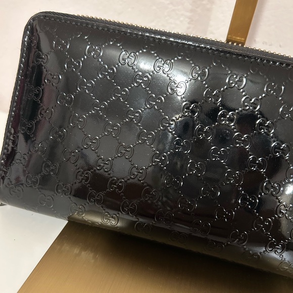 Microssima Gucci Black Patent Leather Wallet - Picture 2 of 12